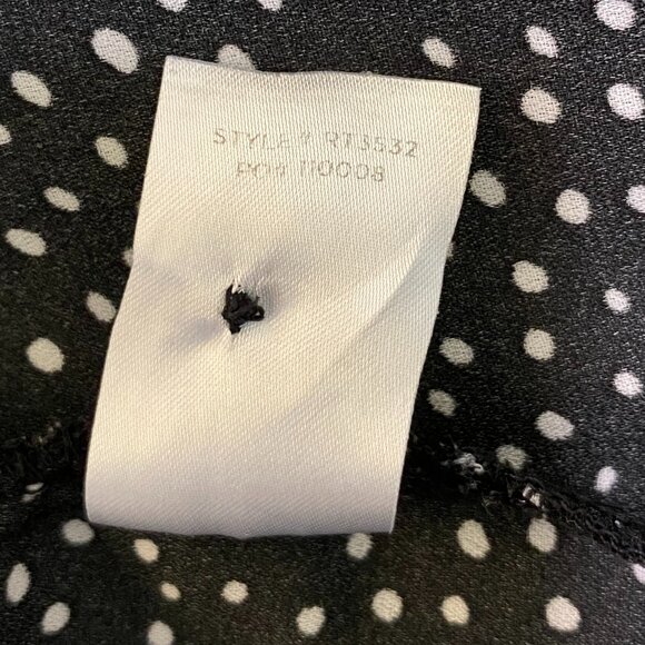 LULU’S | On The Spot Black Polka Dot‎ Button Up Top | Size Medium Women's - Picture 10 of 15